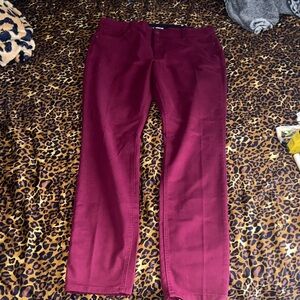 Liz Claiborne Sara Slim Leg Mid-Rise Burgundy Women's Pants